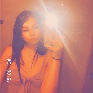 Meet your Posher, Jewel